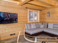 Chalet Haute Cime with outdoor whirlpool and sauna-4