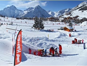 Ski village Sunny and snow-certain winter-sport village with lively apres-ski-5