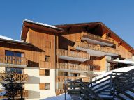 Apartment Résidence L'Arollaie with cabin or sleeping corner-18