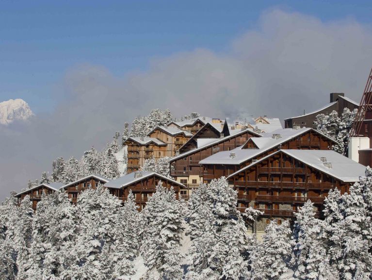 Chalet-apartment Les Arolles