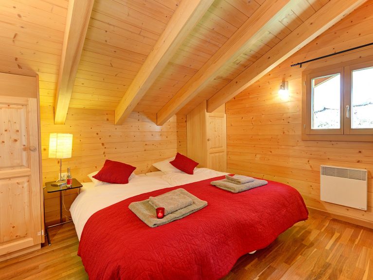 Chalet Etoile des 4 Vallées with private sauna