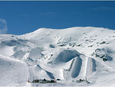 Ski village Sunny and snow-certain winter-sport village with lively apres-ski-9