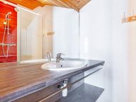 Chalet de Bettaix Ski Royal with sauna and whirlpool-15