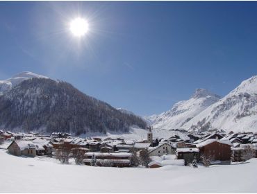 Ski village: Val d'Isère-1