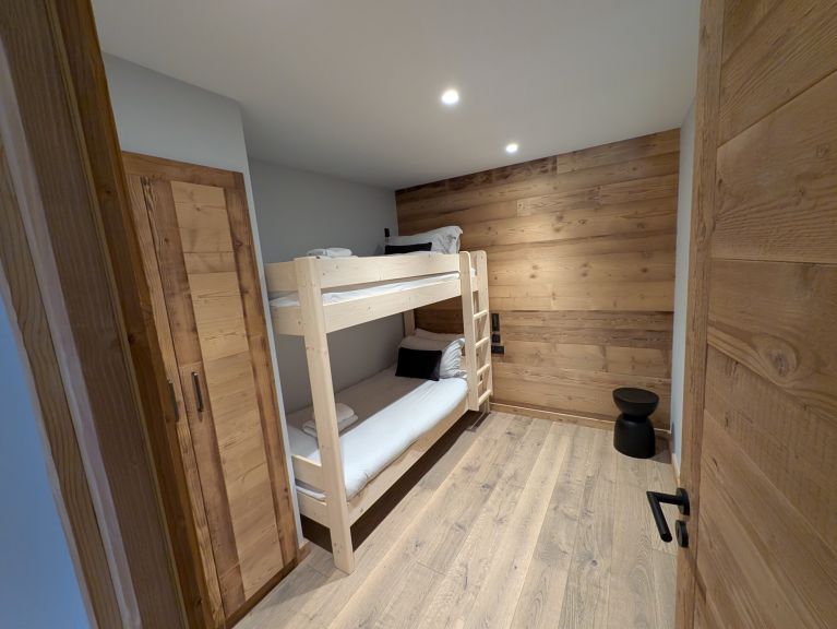 Chalet Sika