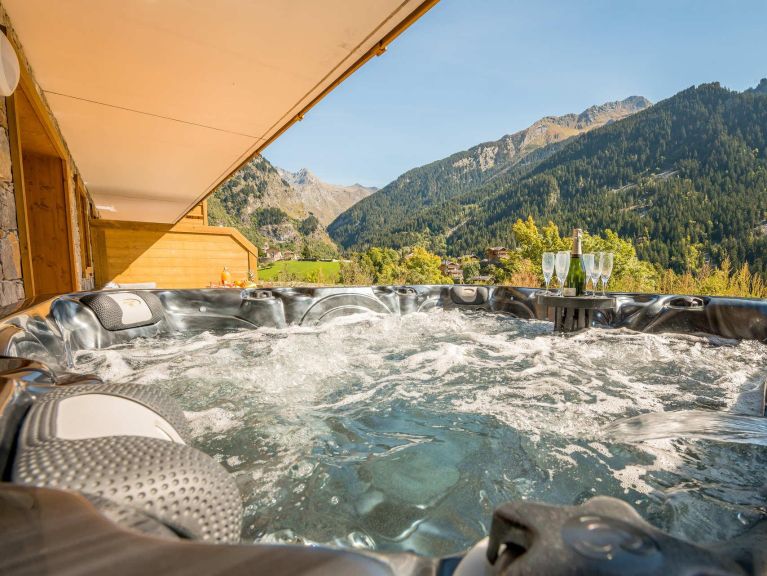 Apartment Résidence Les Nouveaux Alpages with private whirlpool