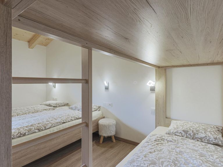 Chalet-apartment Jud Combination of three apartments