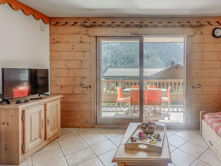 Chalet-apartment Les Alpages de Champagny apartment B13