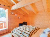 Chalet Vonnes entire chalet, with private sauna-14