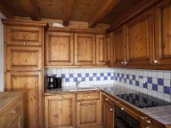Chalet Le Hameau des Marmottes Combi Les Hameau des Marmottes 14p + 14p with sauna, located next to each other-30