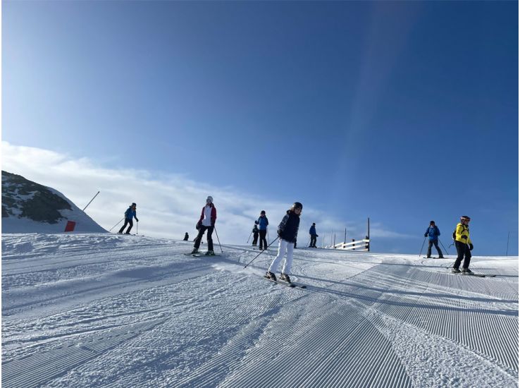 Skiing in Zell am See