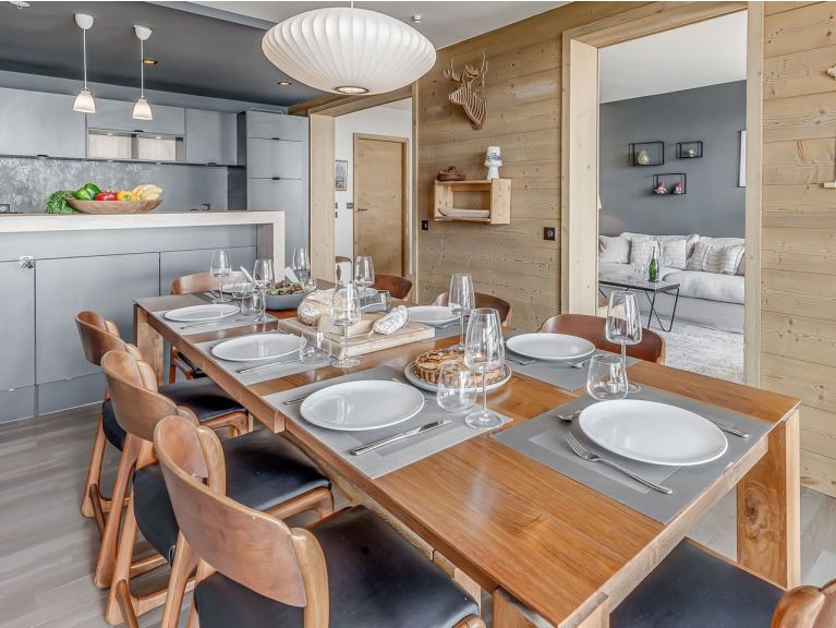 Apartment Phoenix Winter is coming