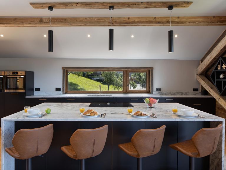 Chalet Ferme du Rys with outdoor whirlpool, Sunday to Sunday