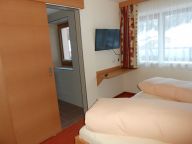 Apartment Beim Brunnen-7