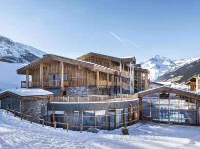 Chalet-apartment Les Balcons Platinium Val Cenis with private sauna-1