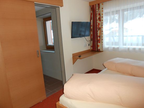 Apartment Beim Brunnen-7