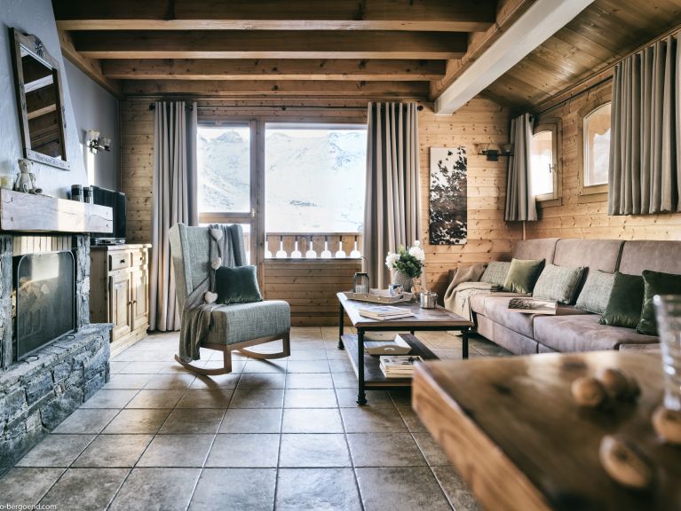 Chalet-apartment Montagnettes Hameau du Soleil I with sauna