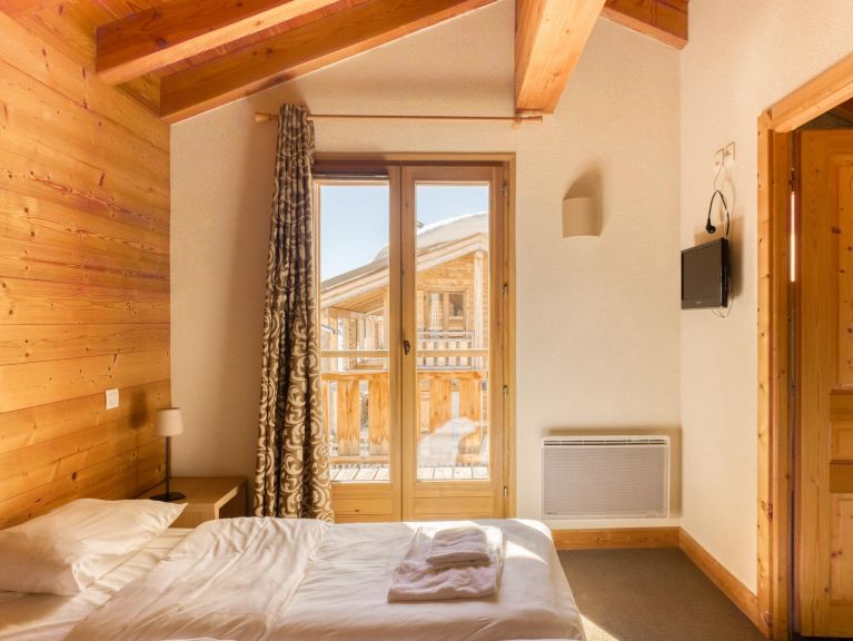 Chalet-apartment Les Portes du Grand Massif Chalet