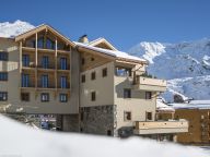 Chalet-apartment Cocoon with wood stove-25