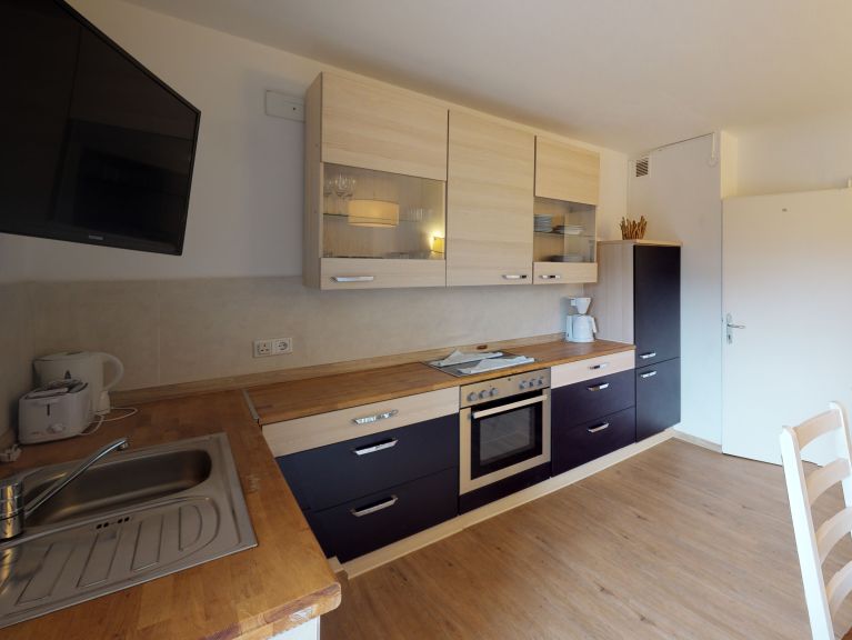 Chalet Edelweiss am See Combination, 6 apts. including communal kitchen/dining area