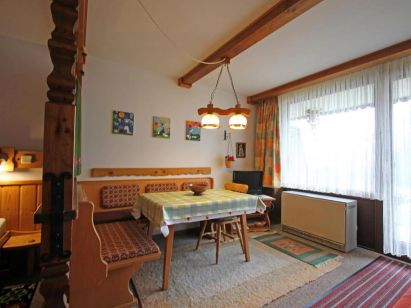 Chalet-apartment Kreidl Top 6-2