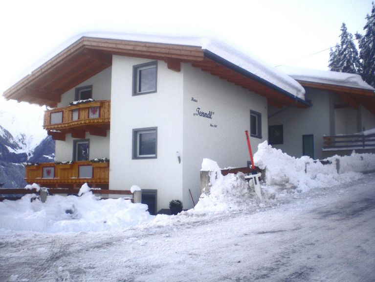 Apartment Tenndl