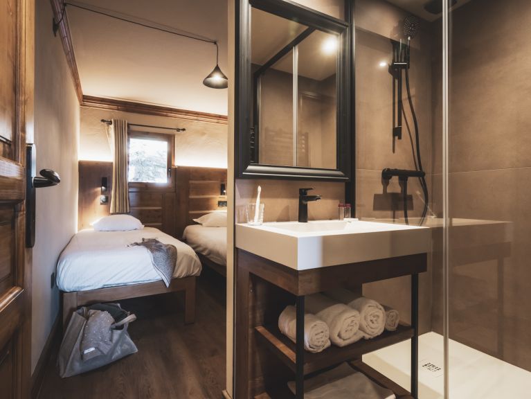 Chalet-apartment Montagnettes Hameau de la Sapinière with sauna