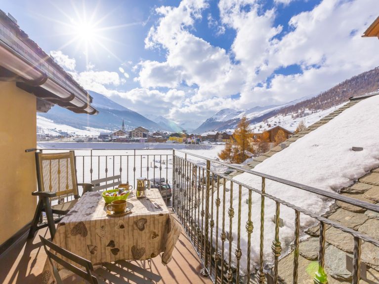 Chalet-apartment Danubio