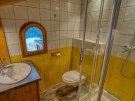 Chalet Les 2 Vallees with outdoor whirlpool and sauna-16
