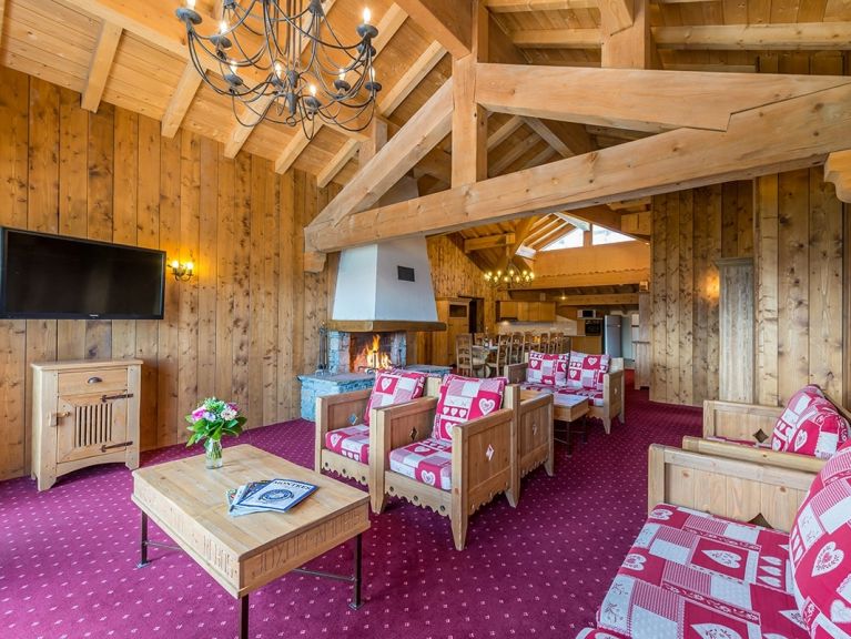 Chalet-apartment Altitude Le Refuge with sauna