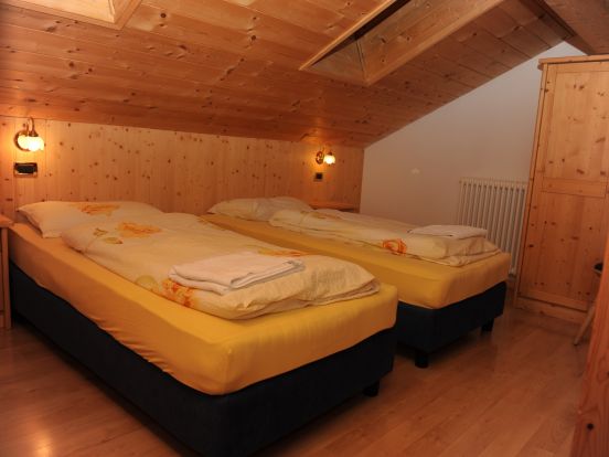 Chalet-apartment Le Cascate-16