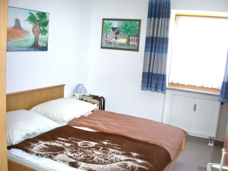 Apartment Am Dorfplatz Nr. 9