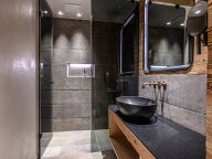 Chalet-apartment The Peak White Diamond Chalet-8