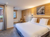 Apartment W2050 with outdoor hot tub-8