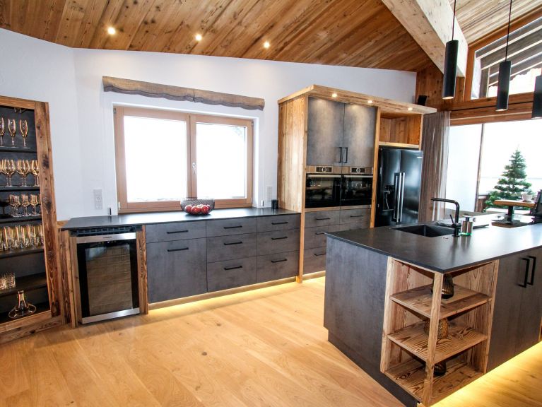 Chalet Pinzgauer Almhütte