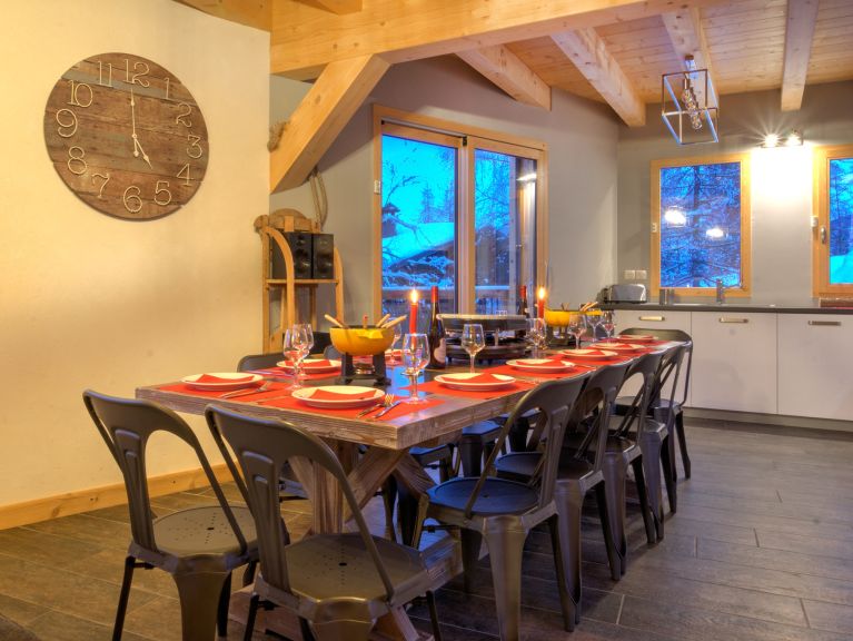 Chalet Paradise Star with sauna and outside whirlpool
