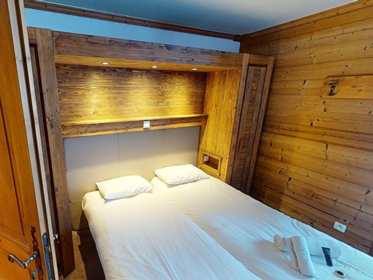 Chalet-apartment Les Arolles