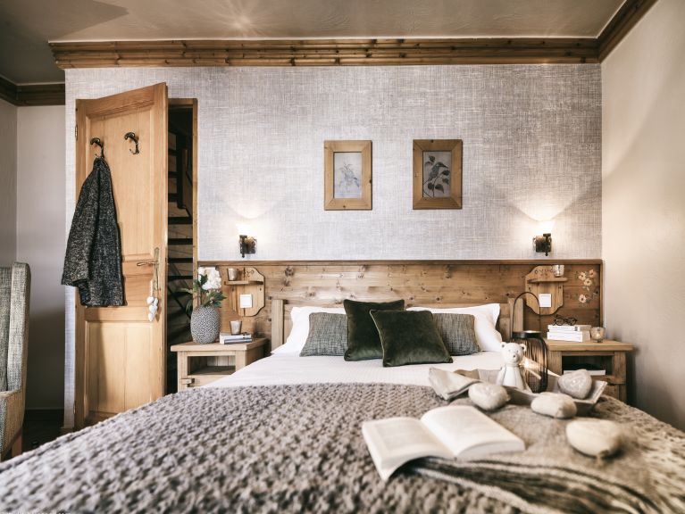 Chalet-apartment Montagnettes Hameau du Soleil I with sauna