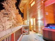 Chalet Paradise Star with sauna and outside whirlpool-19