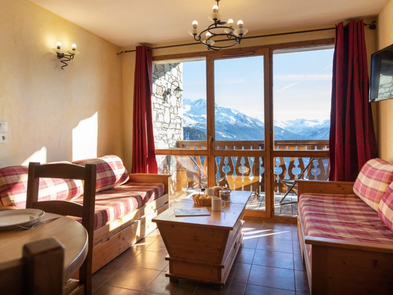 Chalet-apartment Les Balcons de La Rosière with cabin