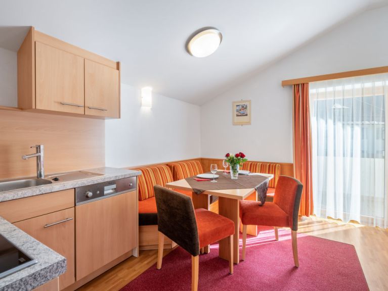 Chalet-apartment Rosa