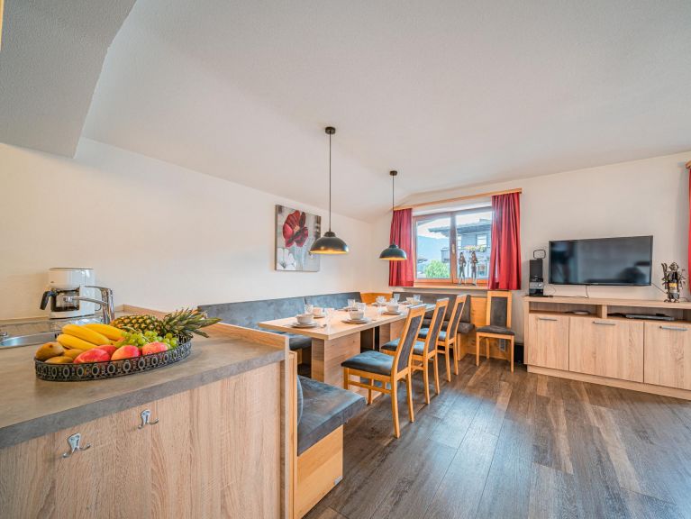 Apartment Janita Penthouse with sauna, Sunday to Sunday