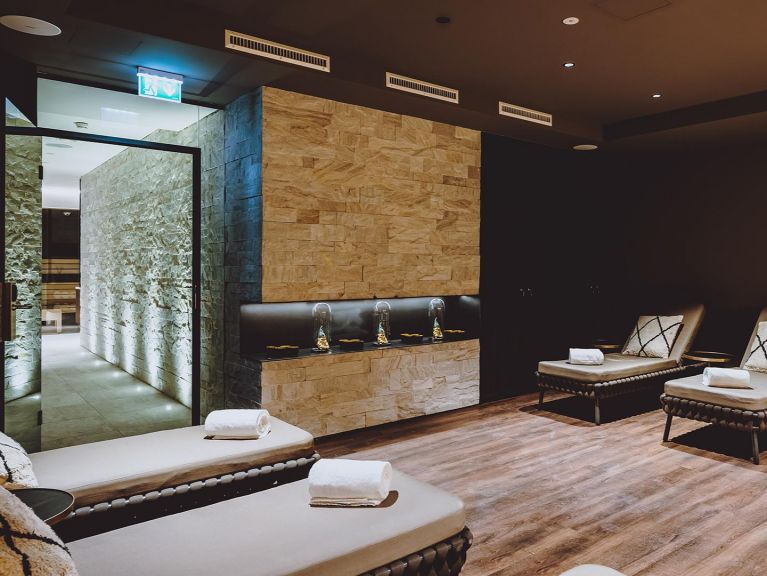 Apartment Glemm by Avenida Penthouse XL with mountain view, private sauna, infrared cabin and whirlpool