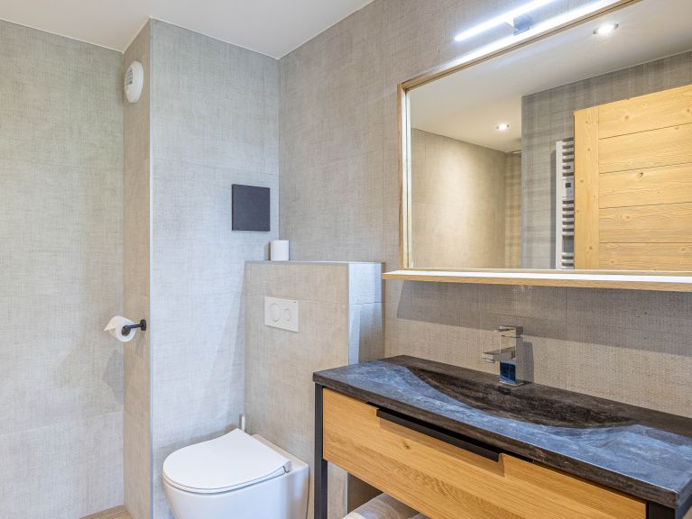 Apartment W2050 with outdoor hot tub