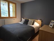 Chalet Des Etoiles d'Antoine & Mary with infrared sauna-10