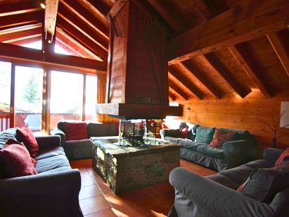 Chalet In de Wolken catering included with sauna and whirlpool bath-2