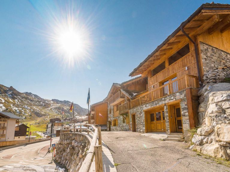 Chalet-apartment Gypaete combination - with outdoor whirlpool