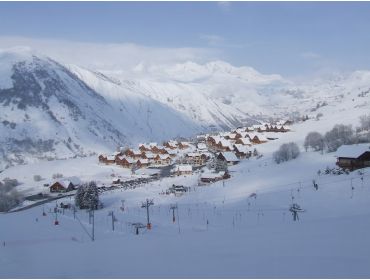 Ski village Atmospheric and family-friendly winter sport village-3