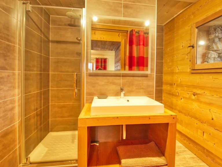 Chalet Grand Massif with infrared sauna