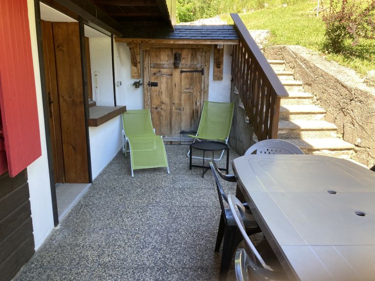 Chalet-apartment Pivottes
